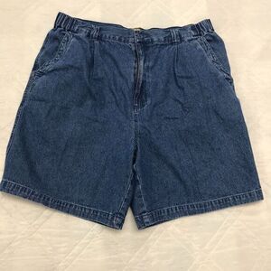 Sun River denim shorts size 36‎